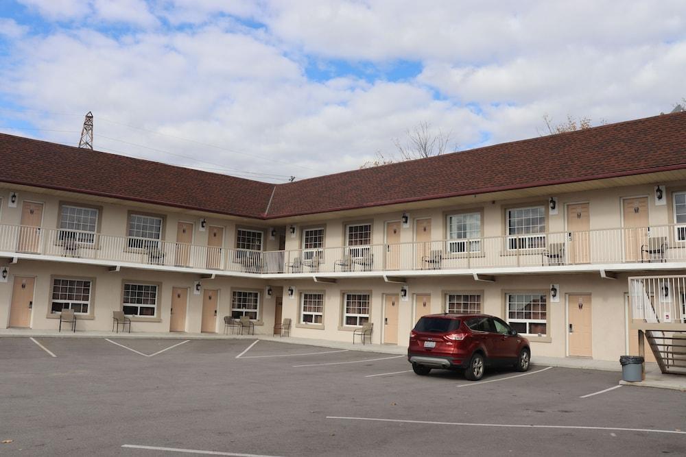 Falls Lodge By The Falls Niagara Falls Exteriör bild