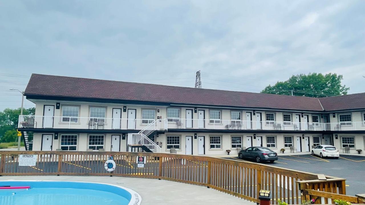 Falls Lodge By The Falls Niagara Falls Exteriör bild
